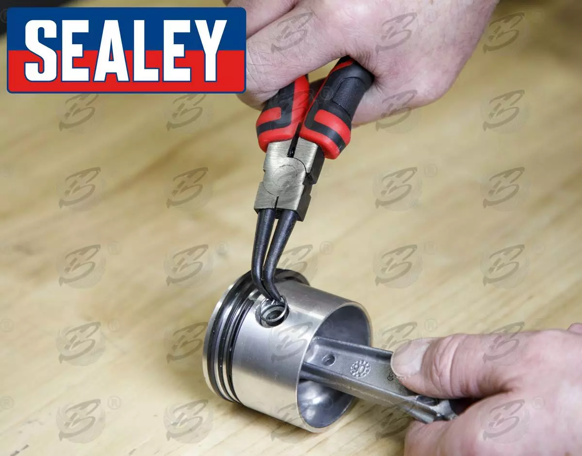 SEALEY 4 PC 7" Circlip Pliers Internal External Bent Nose Straight Tip Snap Ring 7 SEALEY 4 PC 7" Circlip Pliers Internal External Bent Nose Straight Tip Snap Ring - Image 7